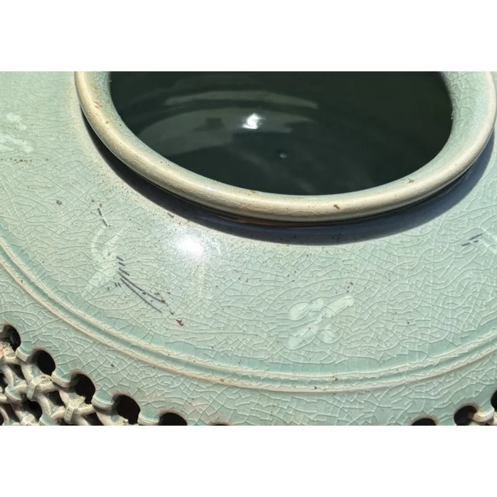 Rare Beautiful Old vase openwork vase crockery named antique